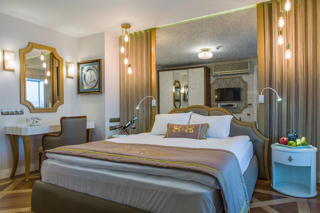 Izmir Palas Hotel חדר תמונה