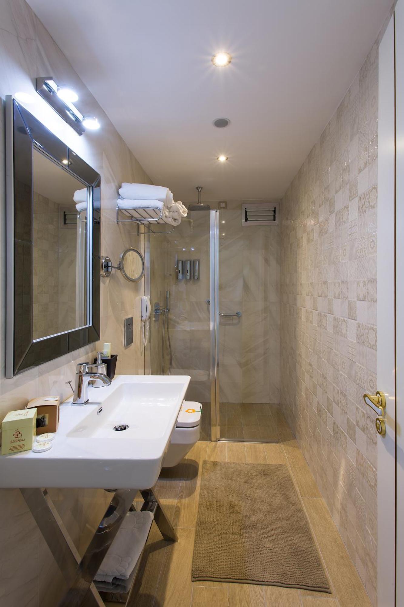 Izmir Palas Hotel חדר תמונה