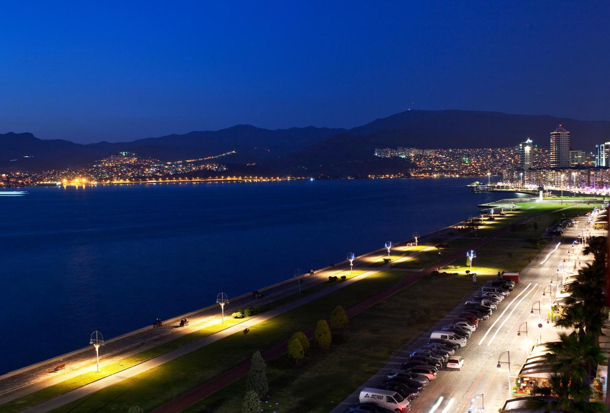 Izmir Palas Hotel מראה חיצוני תמונה