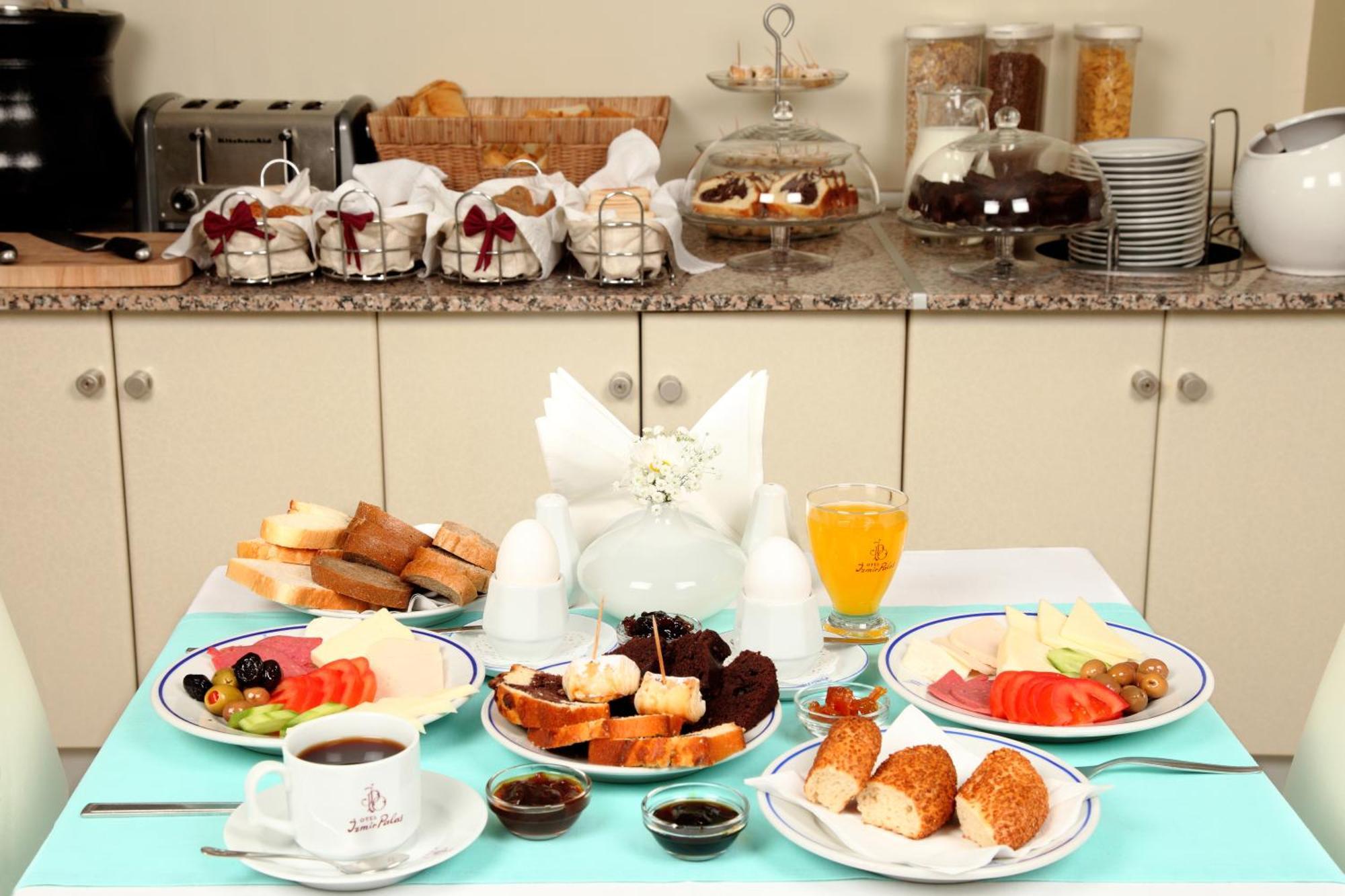 Izmir Palas Hotel מראה חיצוני תמונה